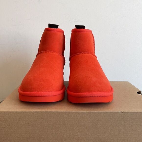 UGG Classic Mini II Boots Hazard Orange USA Women Size 6/UK 4/EU 37 - Picture 8 of 15
